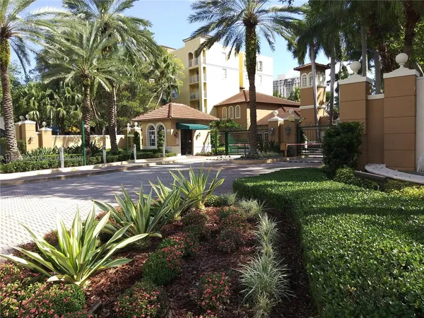$2,580 | Aventura, Aventura, FL 33180