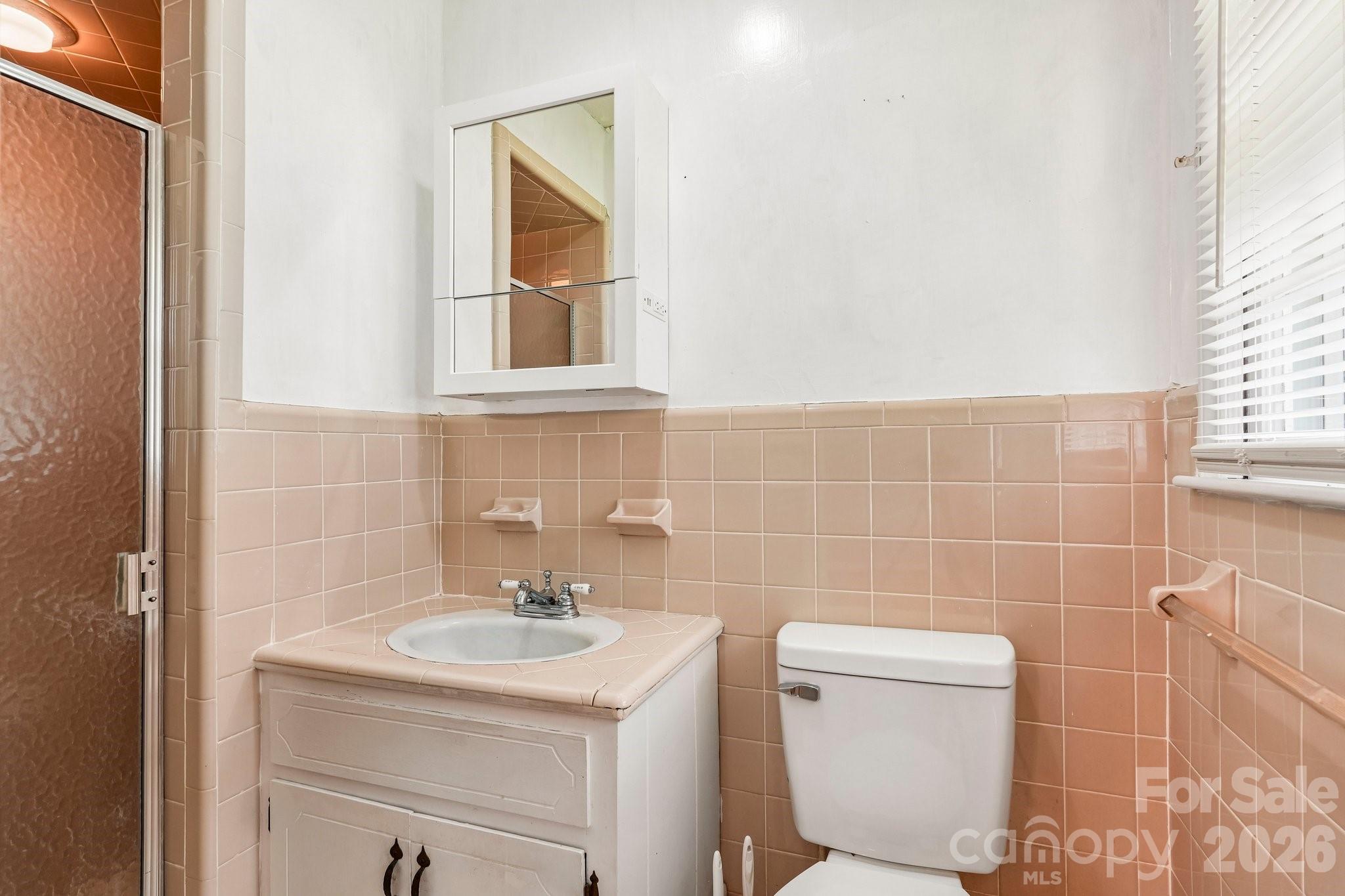 442 Patrick Road Gastonia, NC 28056 - Photo 17 of 43 Gallery Image 17