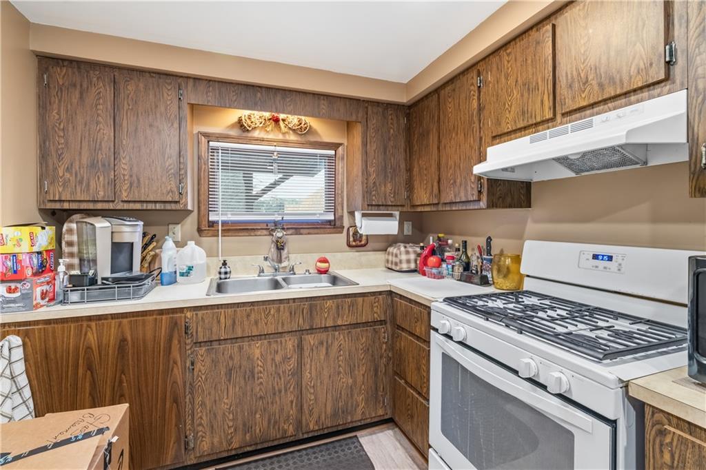 930 Howes Run Road Tarentum, PA 15084 - Photo 8 of 22 Gallery Image 8