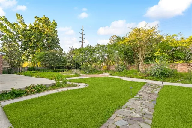 $519,900 | 13 Savoie Drive, Mandeville, LA 70448