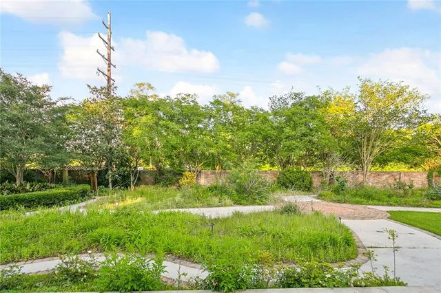 $519,900 | 13 Savoie Drive, Mandeville, LA 70448