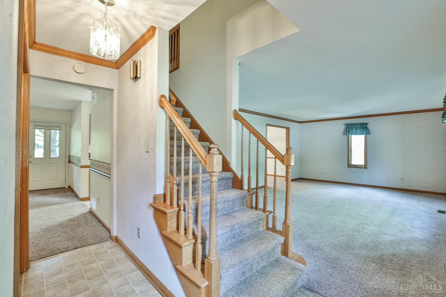 7399 Princeton Road Middletown, OH 45044 - Photo 4 of 43