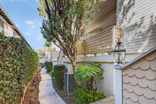 $949,950 | 3673 South Bascom Avenue, Campbell, CA 95008