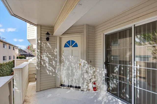 $949,950 | 3673 South Bascom Avenue, Campbell, CA 95008