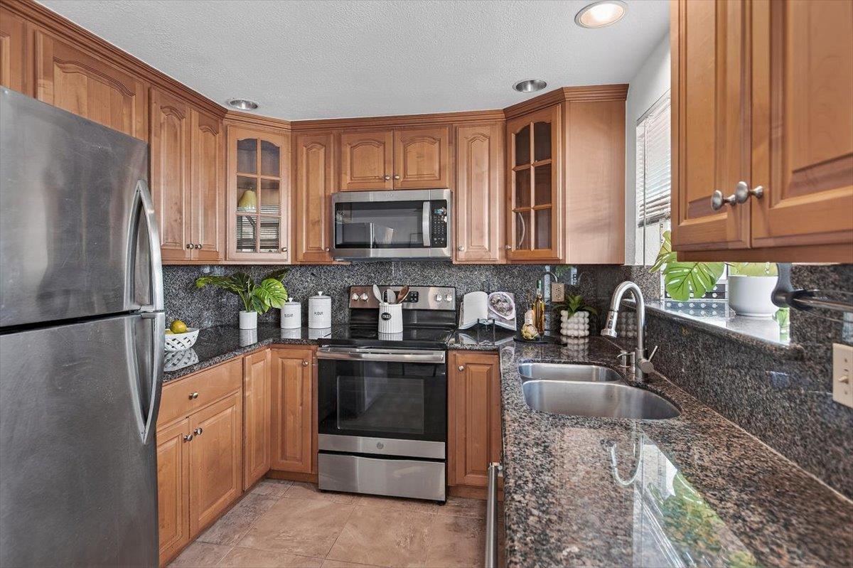 3673 South Bascom Avenue Campbell, CA 95008 - Photo 11 of 24