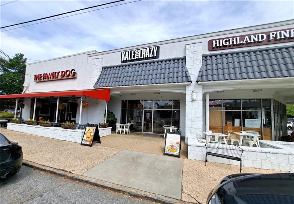1879 Johnson Road Northeast, Unit 3 Atlanta, GA 30306 - Photo 33 of 38 a view of a building with sitting area
