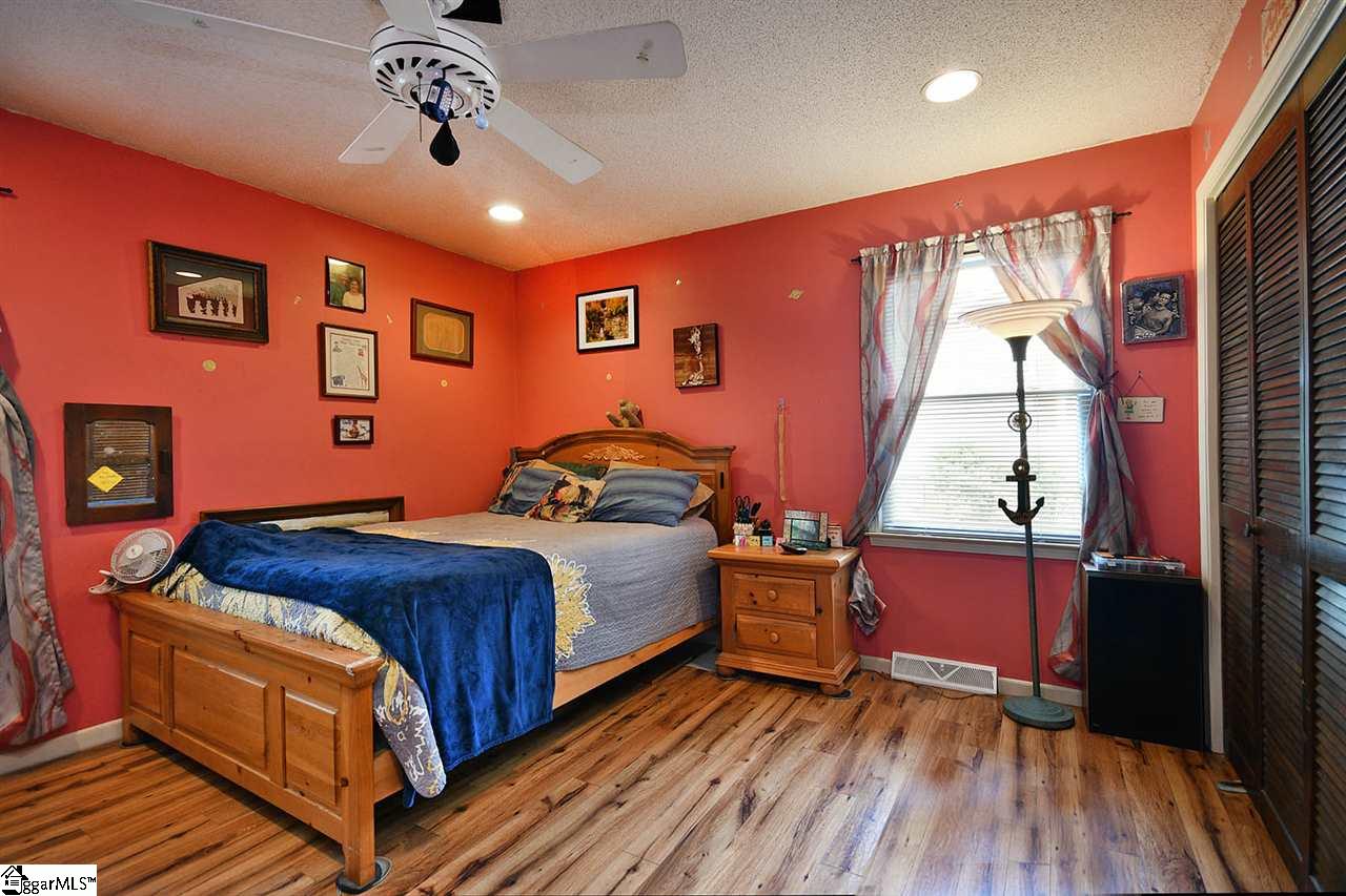 510 Old Pendleton Road Easley, SC 29642 - Photo 25 of 36 Gallery Image 25