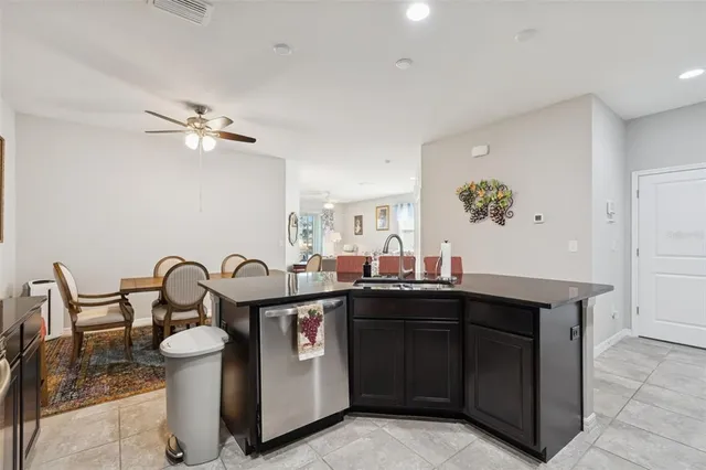 $320,000 | 7852 Timberview Loop, Wesley Chapel, FL 33545