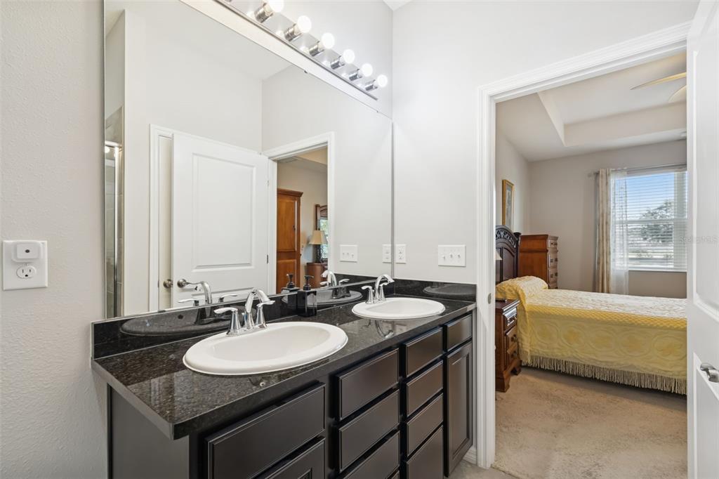 7852 Timberview Loop Wesley Chapel, FL 33545 - Photo 24 of 47