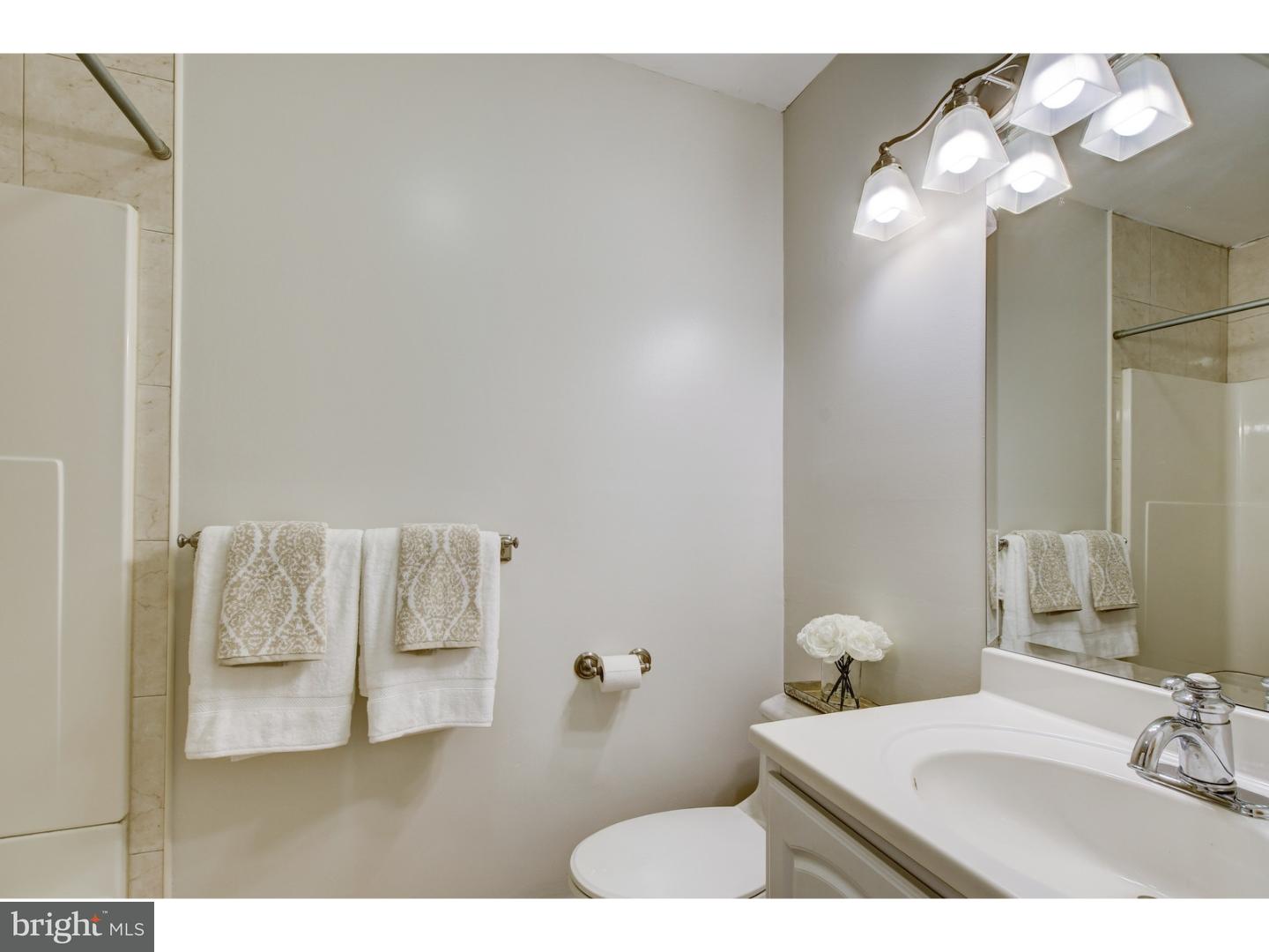2 Spruce Road Hightstown, NJ 08520 - Photo 16 of 20 Gallery Image 16