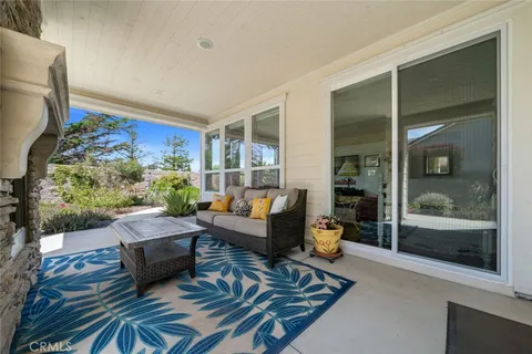a view of a garden with a fountain