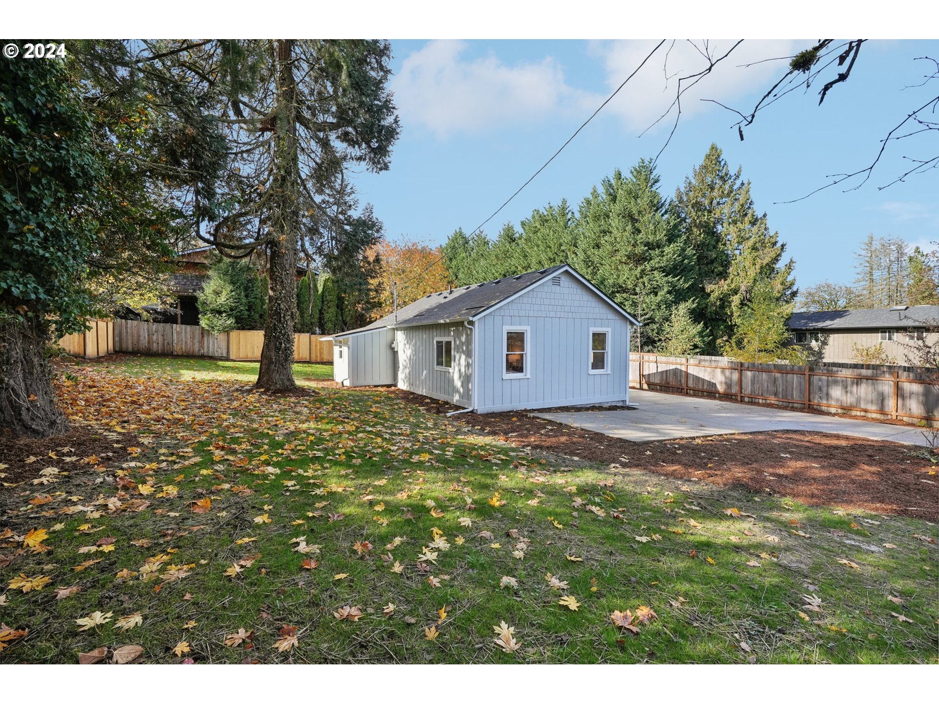 16617 Southeast Webster Road Milwaukie, OR 97267 - Photo 39 of 47 Gallery Image 39