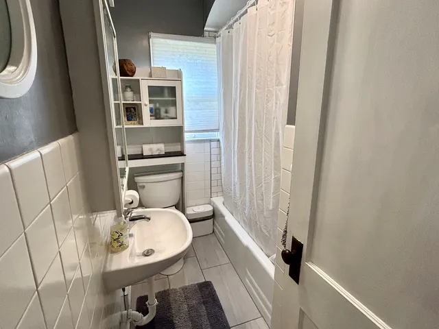 $199,900 | 1822 Fulton Street, Peru, IL 61354