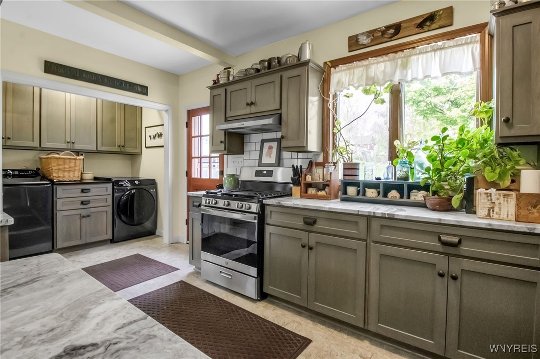 1492 Two Rod Road Marilla, NY 14059 - Photo 19 of 49