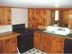 214 Center Hill Road Manchester, VT 05255 - Photo 5 of 11 Gallery Image 5