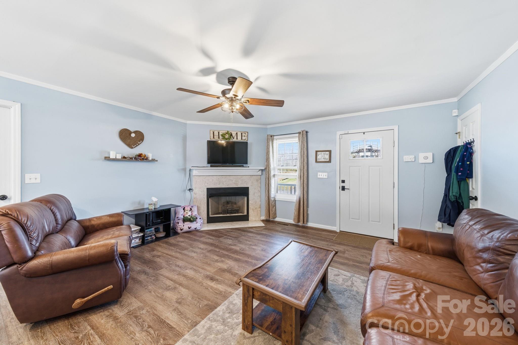 620 Pleasant Avenue Kannapolis, NC 28081 - Photo 3 of 29