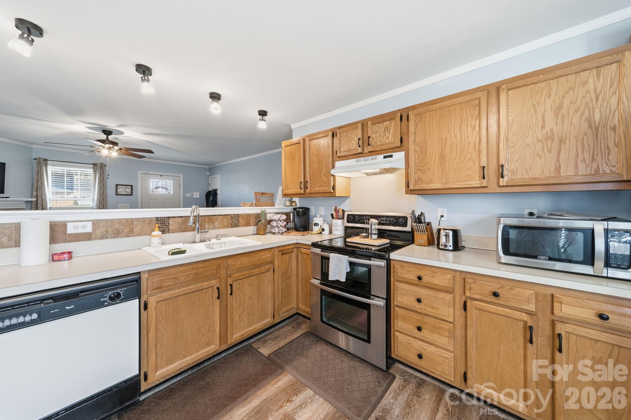 620 Pleasant Avenue Kannapolis, NC 28081 - Photo 9 of 29