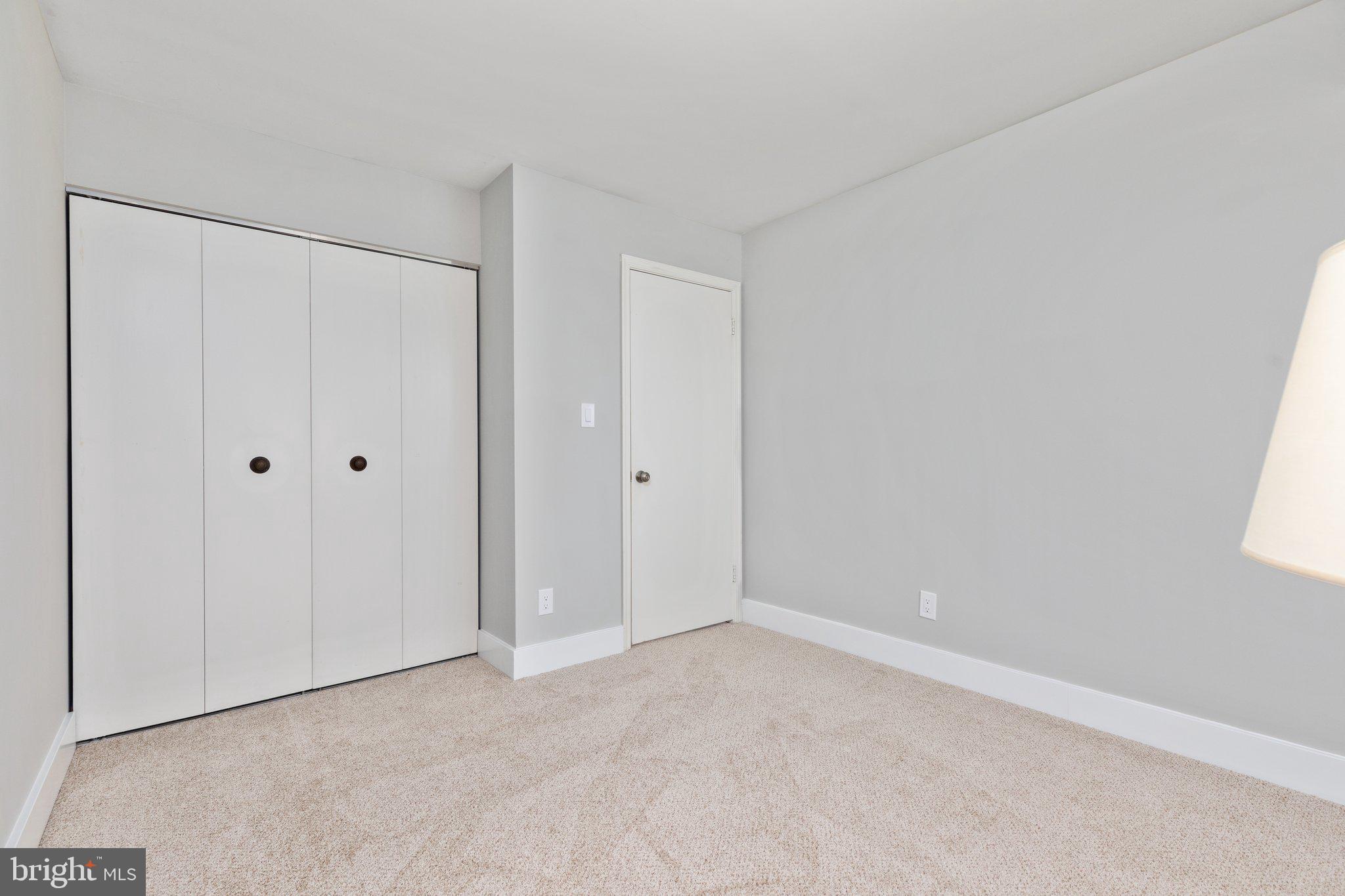 5918 Cove Landing Road, Unit 302 Burke, VA 22015 - Photo 14 of 27