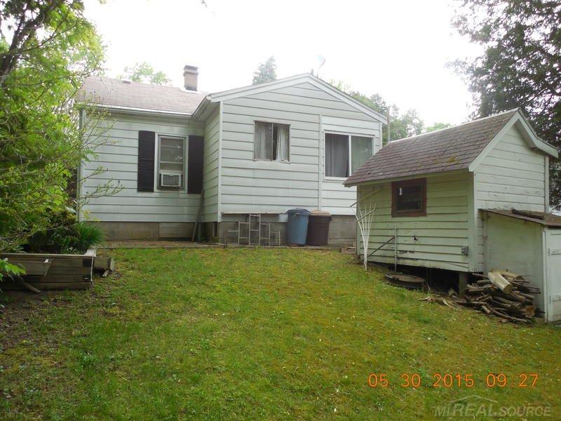 7356 Woodside Road Lexington, MI 48450 - Photo 2 of 7
