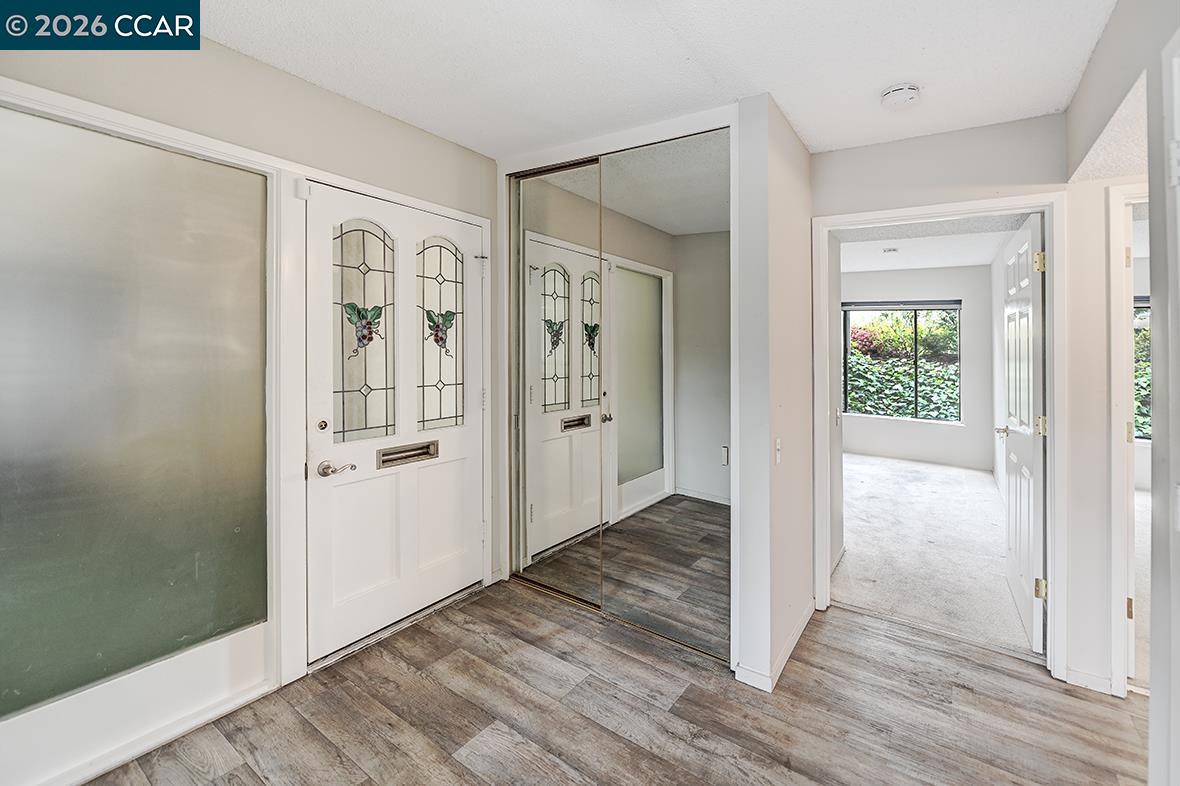 1216 Running Springs Road, Unit 6 Walnut Creek, CA 94595 - Photo 15 of 33