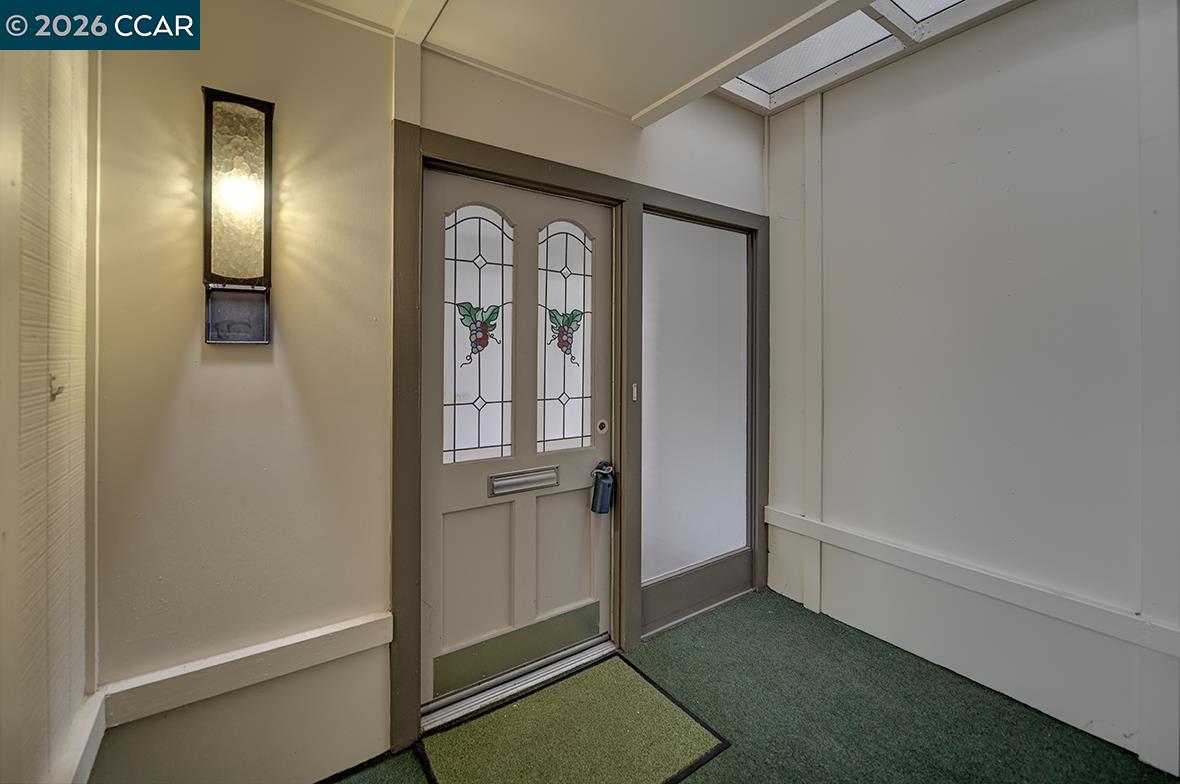 1216 Running Springs Road, Unit 6 Walnut Creek, CA 94595 - Photo 5 of 33