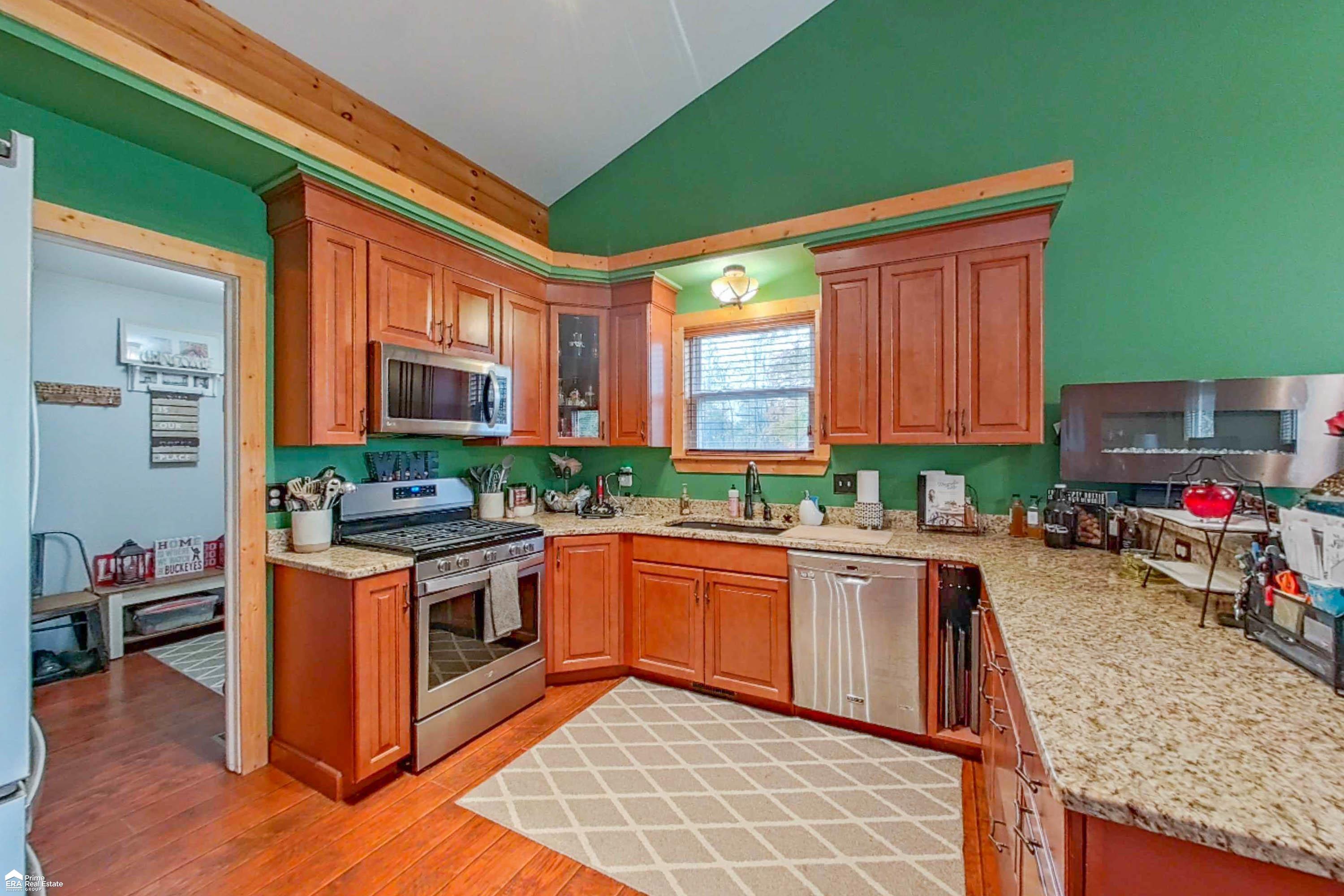 6228 Smith Road Linden, MI 48451 - Photo 9 of 39