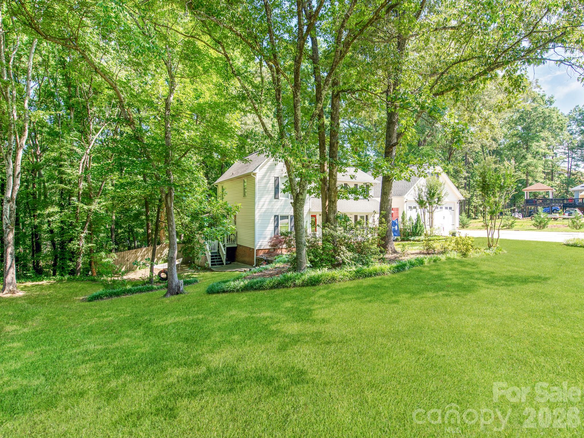 1530 Woodcroft Drive Fort Mill, SC 29708 - Photo 4 of 40