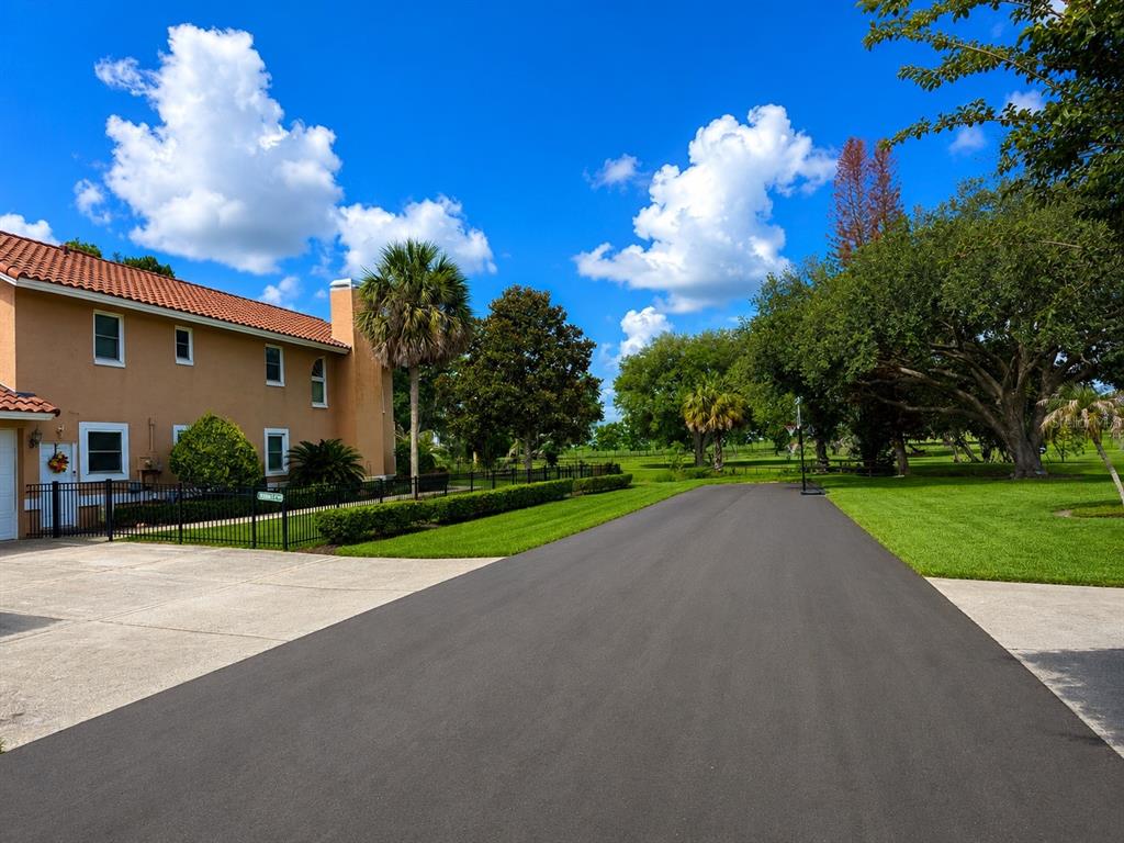 2954 Plantation Road Winter Haven, FL 33884 - Photo 39 of 90