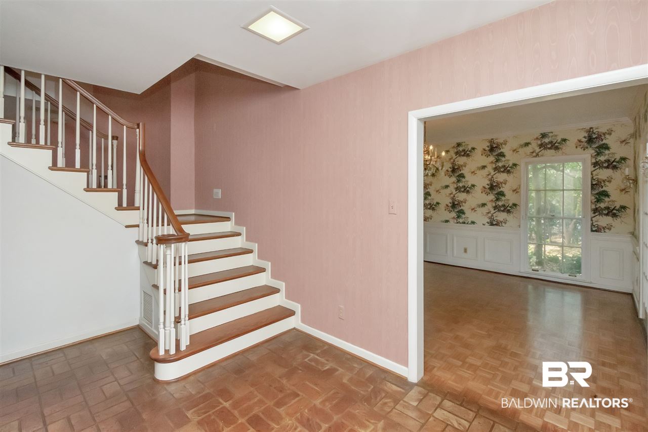 4511 Kingsway Drive Mobile, AL 36608 - Photo 2 of 28