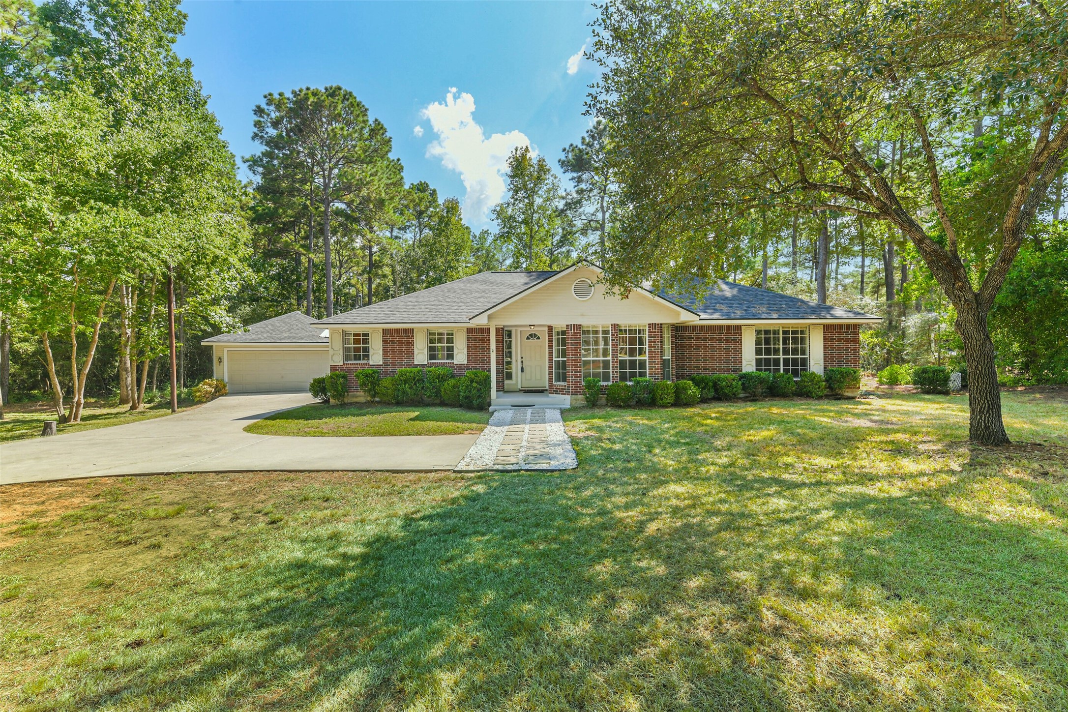 20211 Sienna Ridge Lane Magnolia, TX 77355 - Photo 5 of 43 Gallery Image 5
