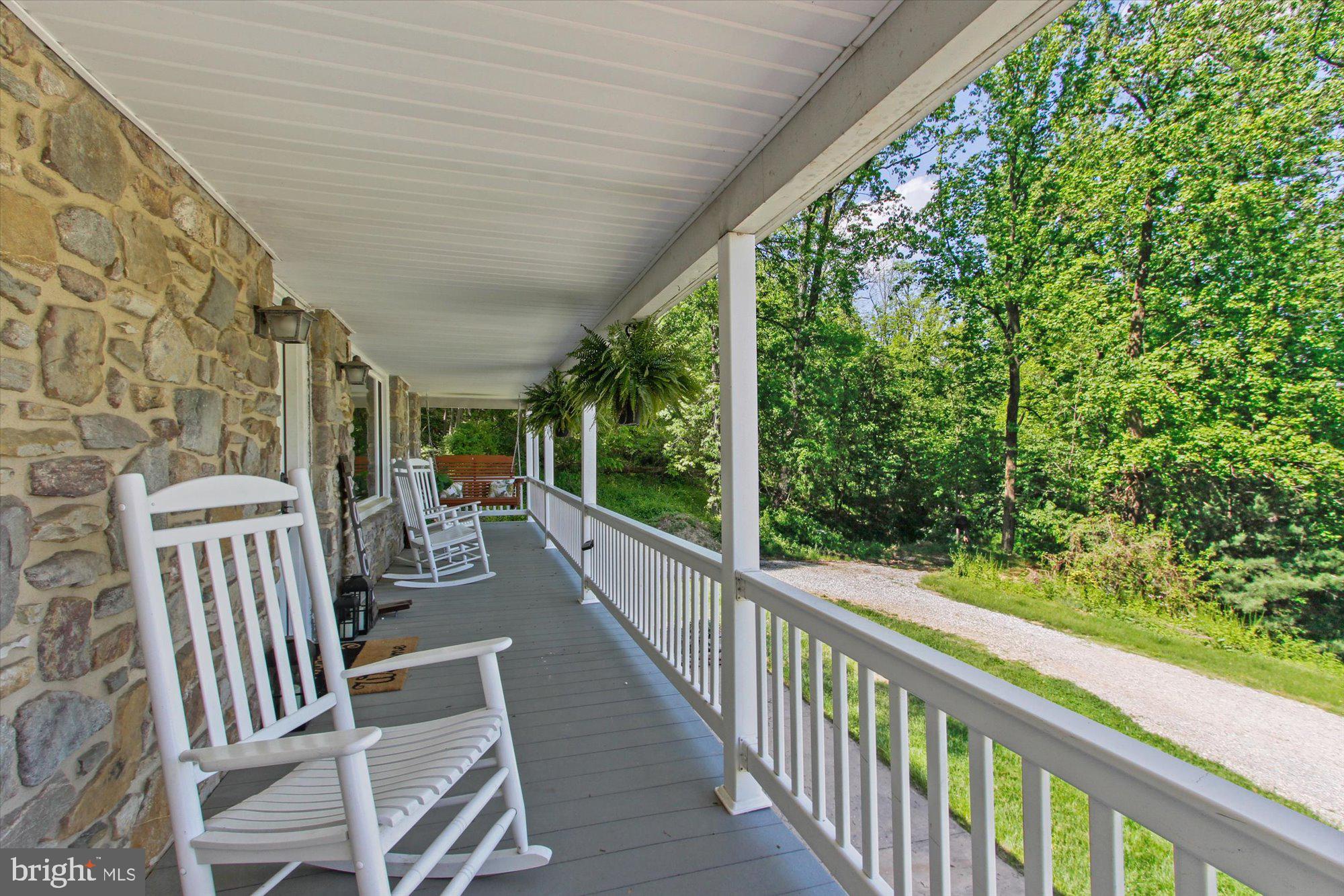 8047 Gnatstown Road Hanover, PA 17331 - Photo 4 of 27