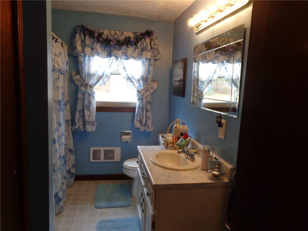 52 Meeting House Road Biddeford, ME 04005 - Photo 13 of 33 Photo