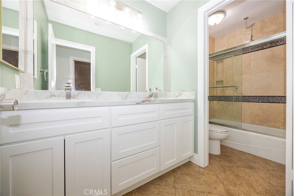 15045 Spring Street Fontana, CA 92335 - Photo 24 of 36