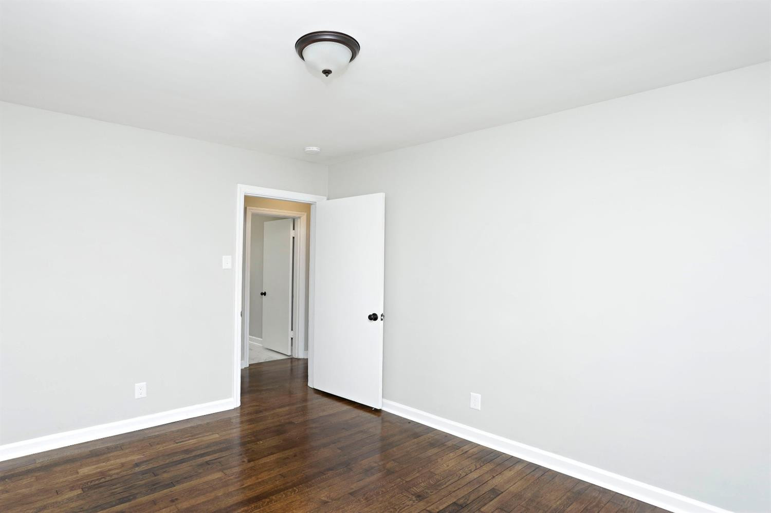 2105 Clays Mill Road Lexington, KY 40503 - Photo 19 of 29 Photo 19