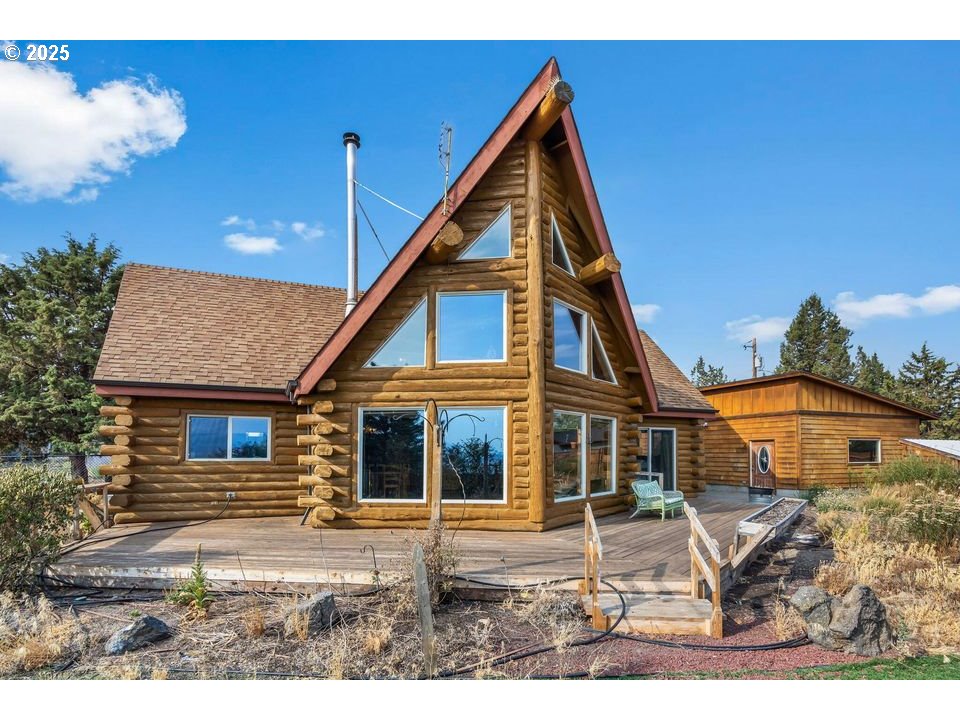 14515 Southwest Maverick Road Terrebonne, OR 97760 - Photo 23 of 39 a view of a house with a yard