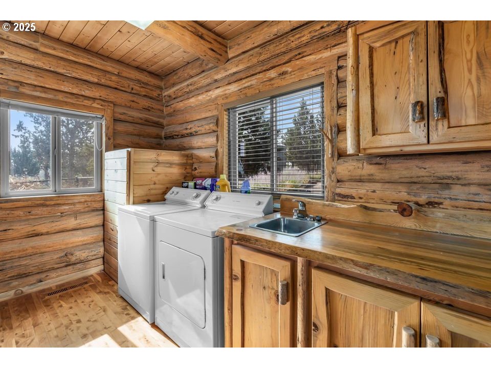 14515 Southwest Maverick Road Terrebonne, OR 97760 - Photo 5 of 39 a kitchen that has a sink and a large window