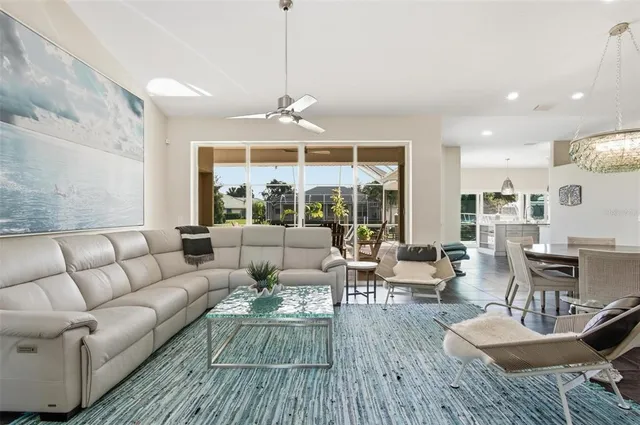 $949,419 | 32 Cheyenne Court, Palm Coast, FL 32137