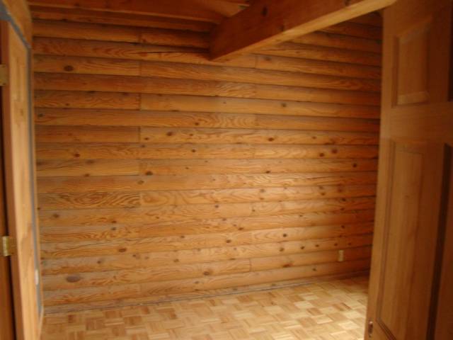 603 Howell Road Allenton, MI 48002 - Photo 2 of 9 31039166-1.JPG