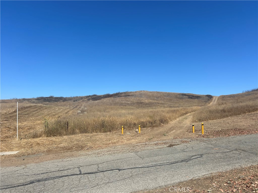 a view of mountain view and mountain