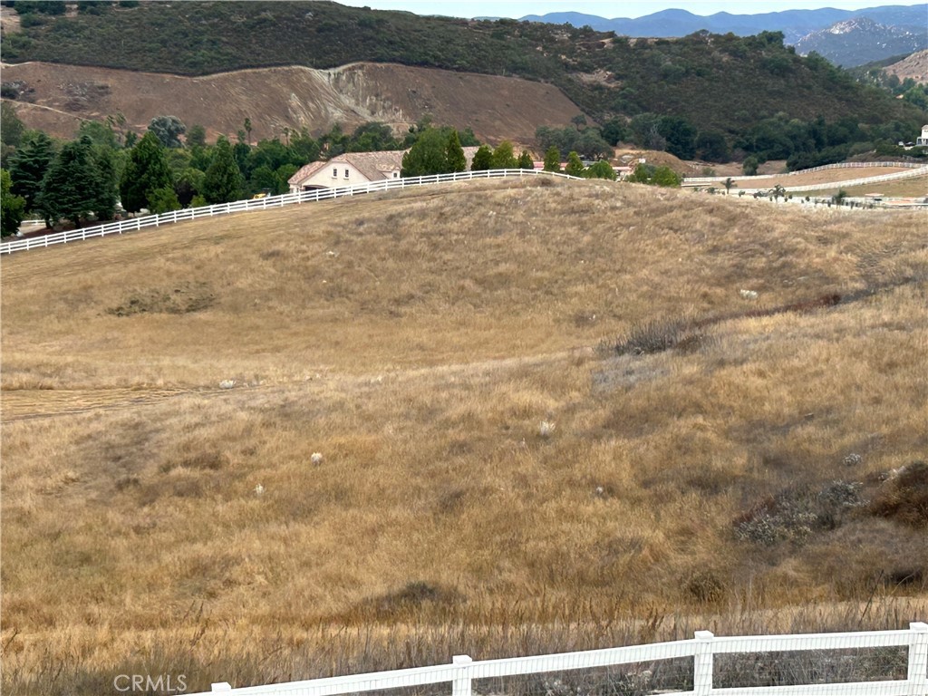 0 Vista Flora Road Murrieta, CA 92562 - Photo 27 of 52 a view of a dry yard