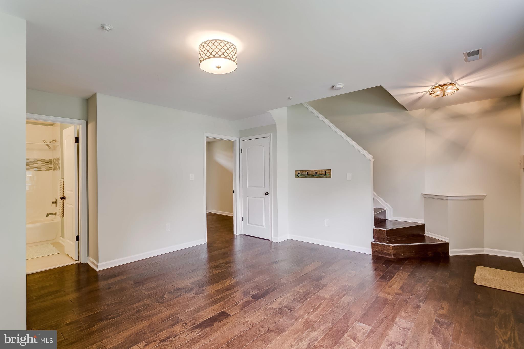 3520 Orchard Shade Road Randallstown, MD 21133 - Photo 8 of 26 Living Room