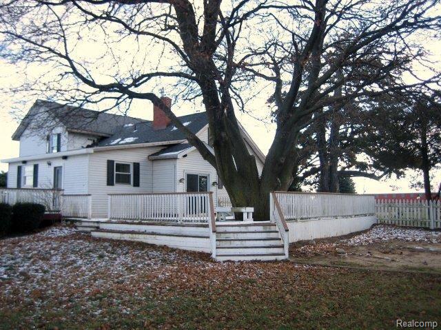 3310 Reamer Road Lapeer, MI 48446 - Photo 21 of 24 West Side of Home.JPG