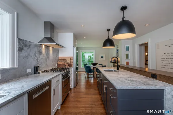 $2,295,000 | 176 Apple Lane, Roxbury, CT 06783