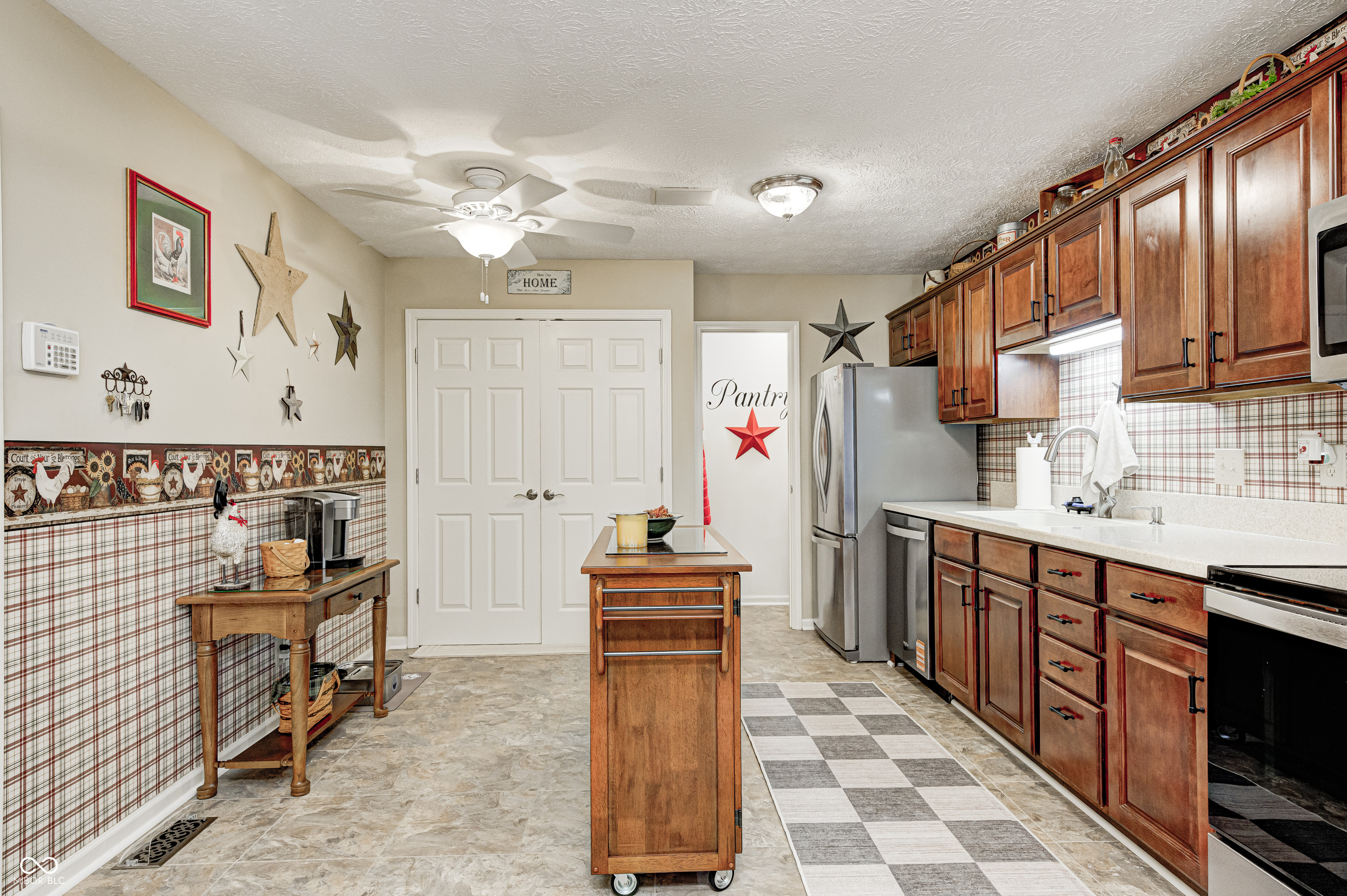 269 Andrews Blvd Drive East Plainfield, IN 46168 - Photo 5 of 15