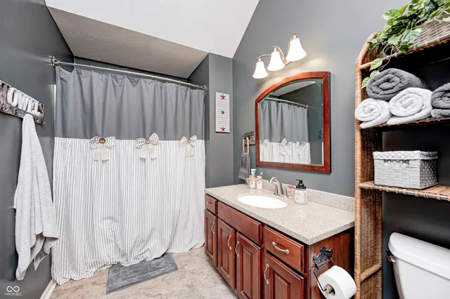 $260,000 | 269 Andrews Blvd Drive East, Plainfield, IN 46168