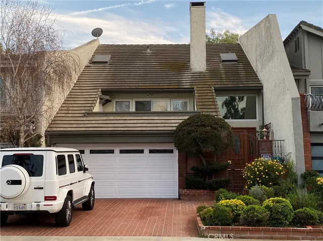 $7,950 | 4609 Park Mirasol, Calabasas, CA 91302