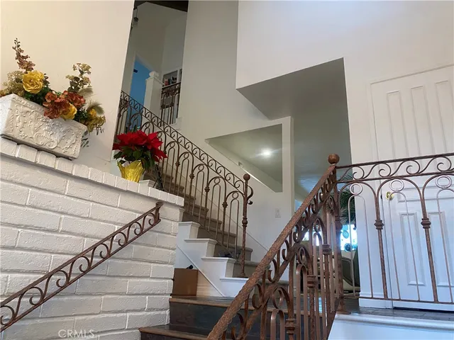 $7,950 | 4609 Park Mirasol, Calabasas, CA 91302