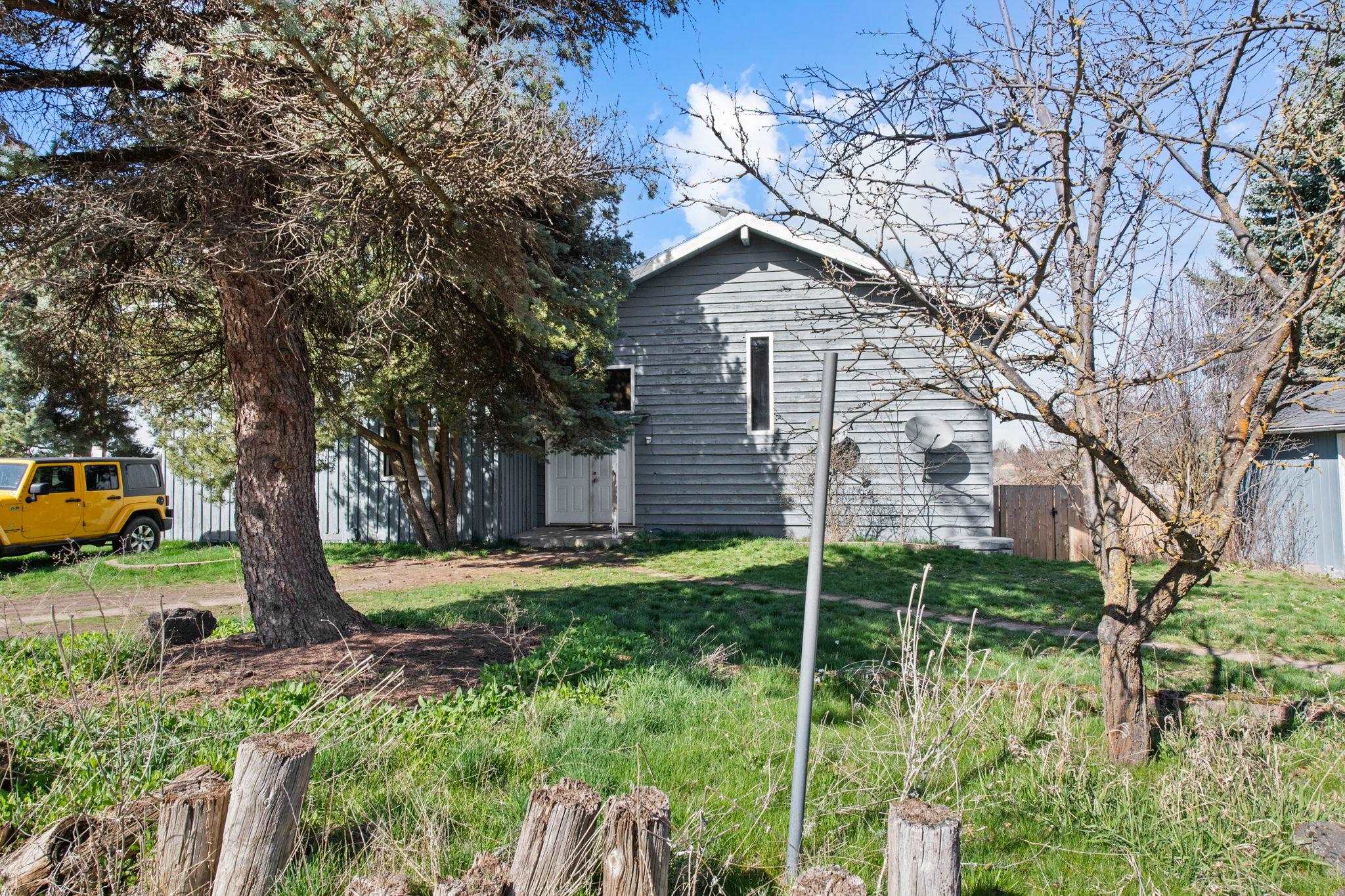 7302 East Bigelow Gulch Road Spokane, WA 99217 - Photo 4 of 42