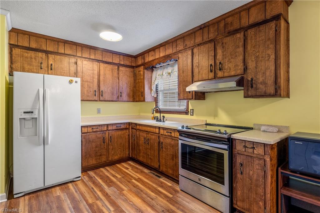 626 Westerly Park Road Eden, NC 27288 - Photo 13 of 33 Kitchen