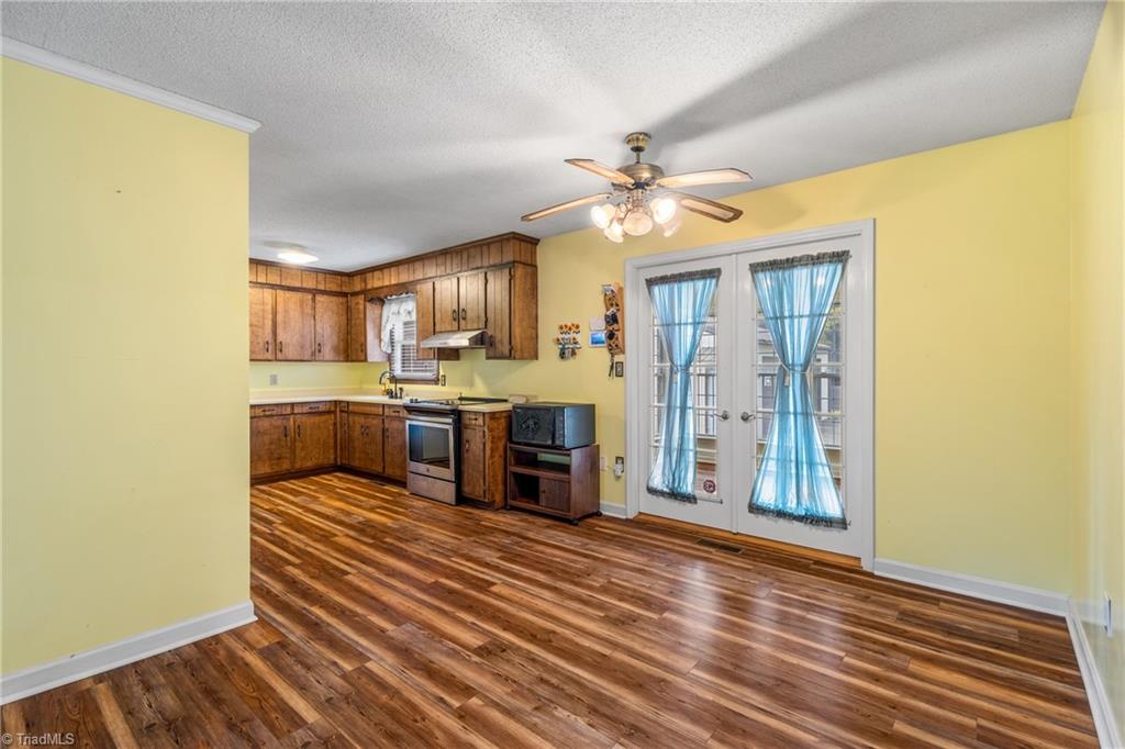 626 Westerly Park Road Eden, NC 27288 - Photo 10 of 33 Dining Room